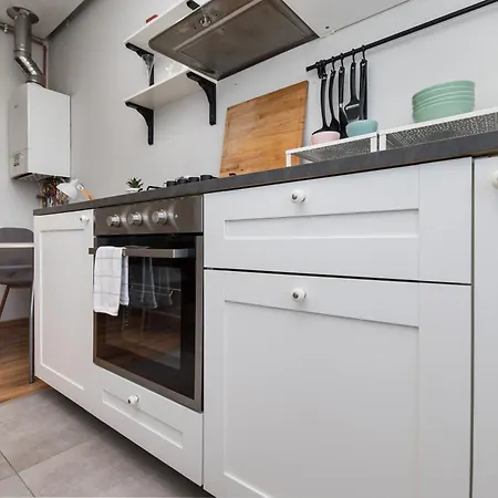 Apartment Modrzejewska Gliwice